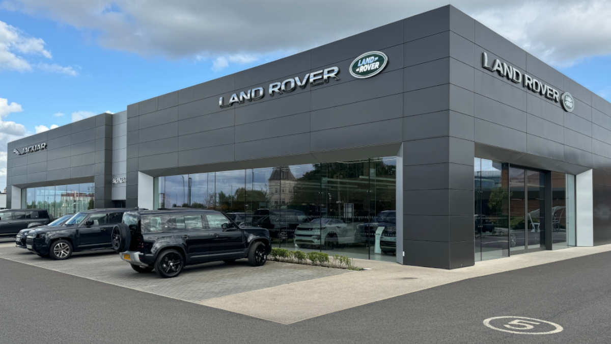 Aspire Commercial Car Showroom